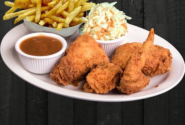 Le Festin Familial ( 9 Mcx & Frites Familial )
