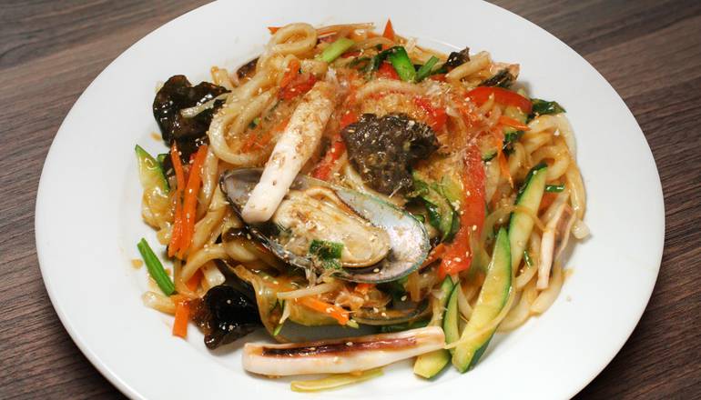 Haemul Udon Bokkeum /해물우동볶음