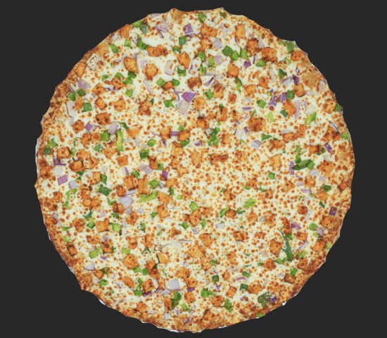 Shahi Paneer Pizza