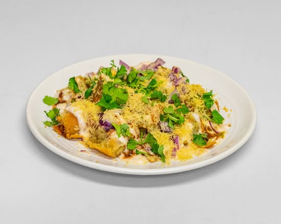 Samosa Chaat (2 pcs)