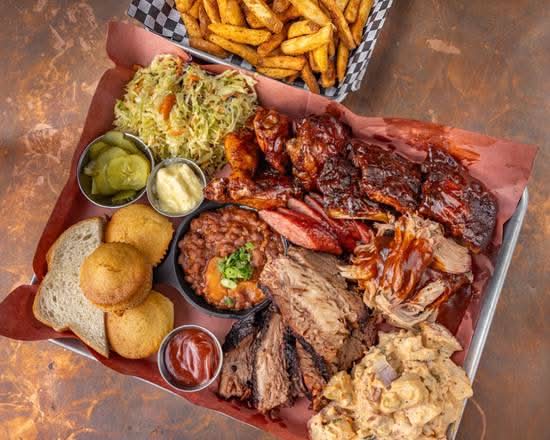 BBQ Family-Style for Four Peeps