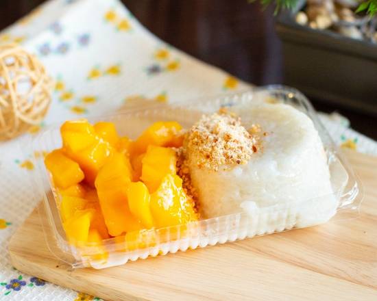 S67. Mango Sticky Rice with Coconut Milk