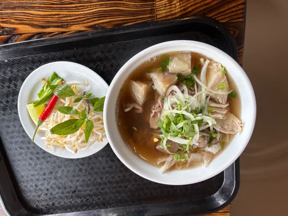 P23. Special Rice Noodle Soup
