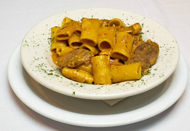 Spicy Rigatoni with Fennel Sausage