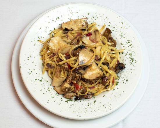 Vegetable Linguine Aglio e Olio