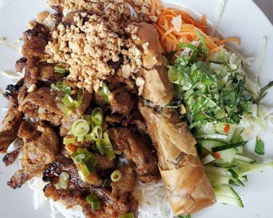 B2 - Vermicelli with BBQ Pork and Spring Rolls