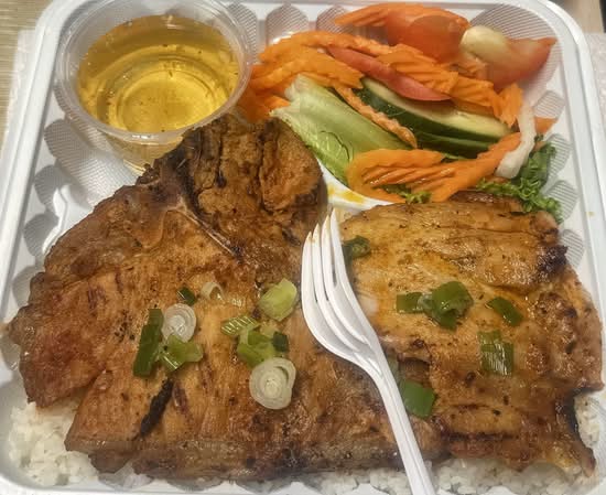 C7 - BBQ Pork Chop and BBQ Chicken
