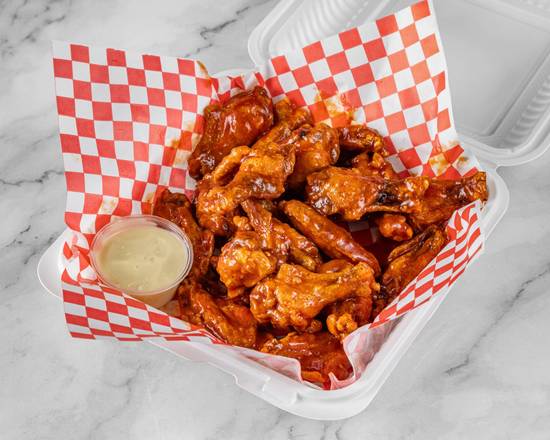10 tossed wings