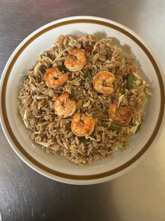 Riz frit ou crevettes (Shrimp Fried Rice)