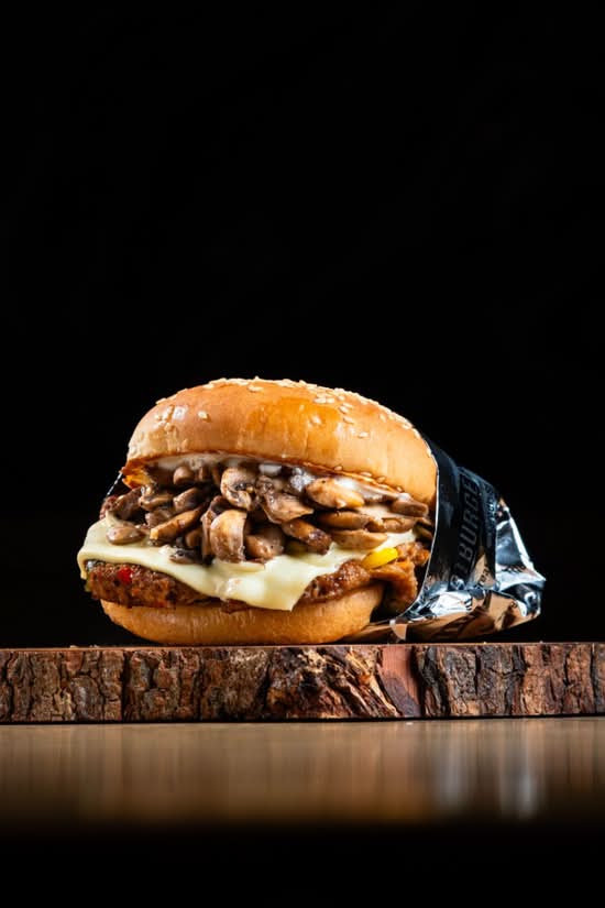 VEGGIE MUSHROOM SWISS