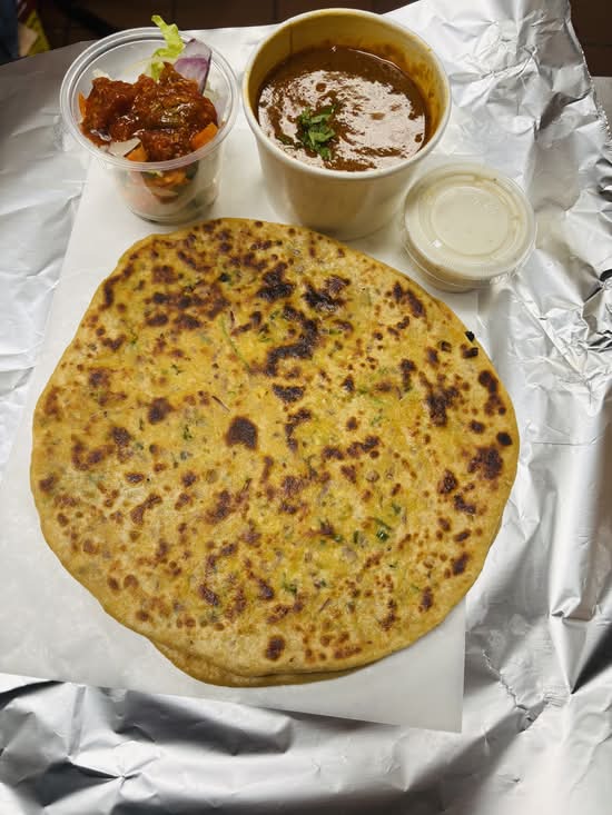 Gobi Paratha Plate