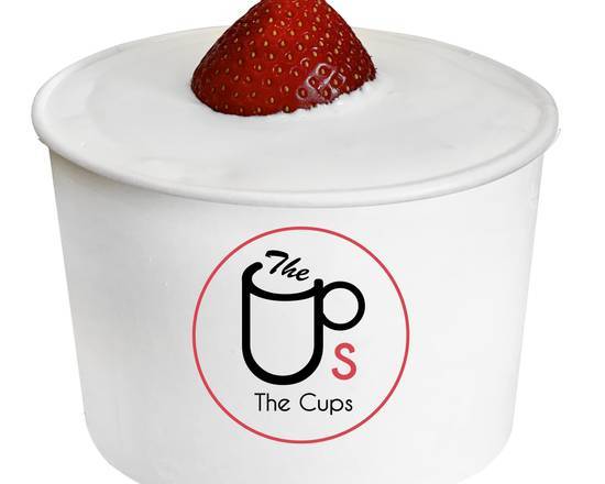 2 Strawberry Cupcake