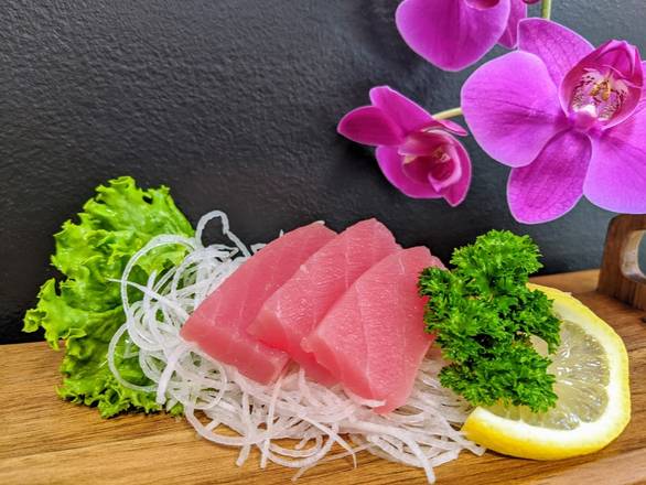 Red Tuna (Maguro) Sashimi