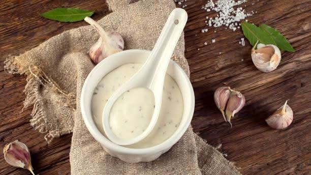 Homemade Garlic Dipping Sauce