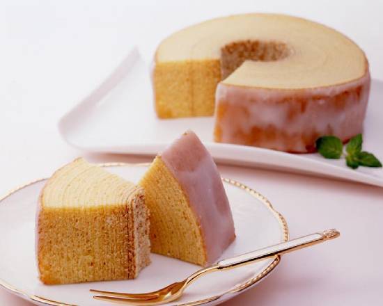 Minamoto Kitchoan Baumkuchen