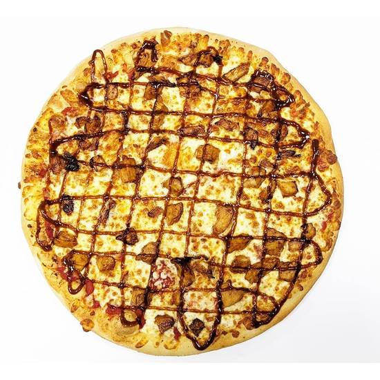 BBQ Chicken Pizza + Dipping Sauce