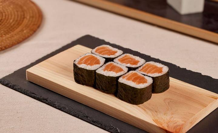 Salmon Roll