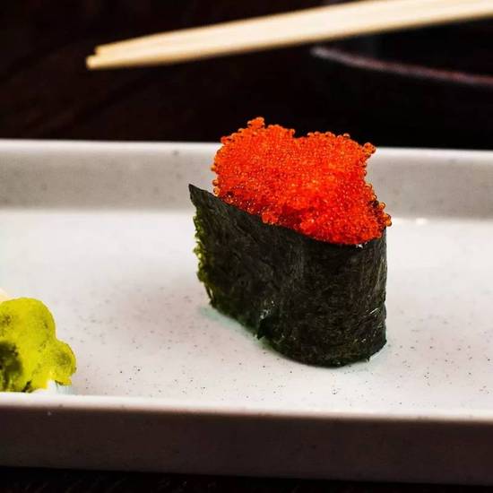 Tobiko Nigiri (1 pc)