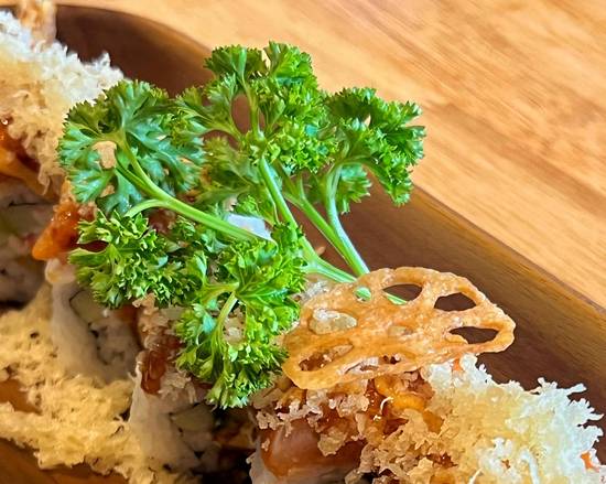 Red Dragon Roll (8 pcs)