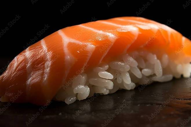 Salmon Nigiri (1 pc)