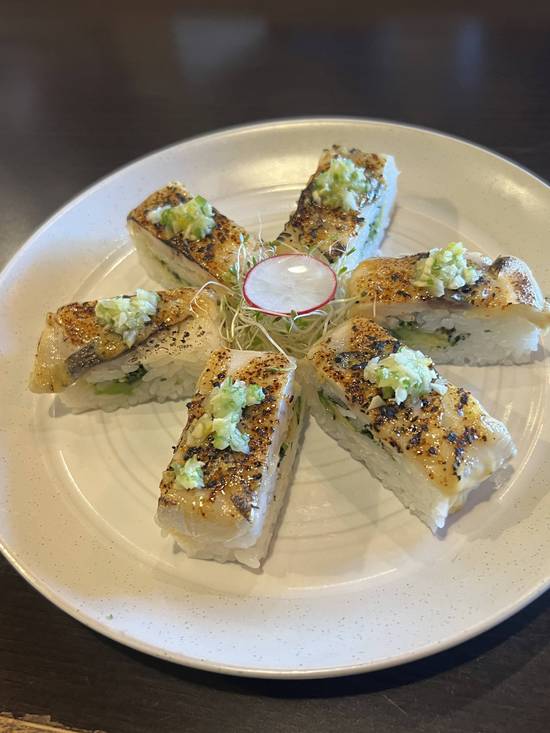 Saba Oshi (6 pcs)
