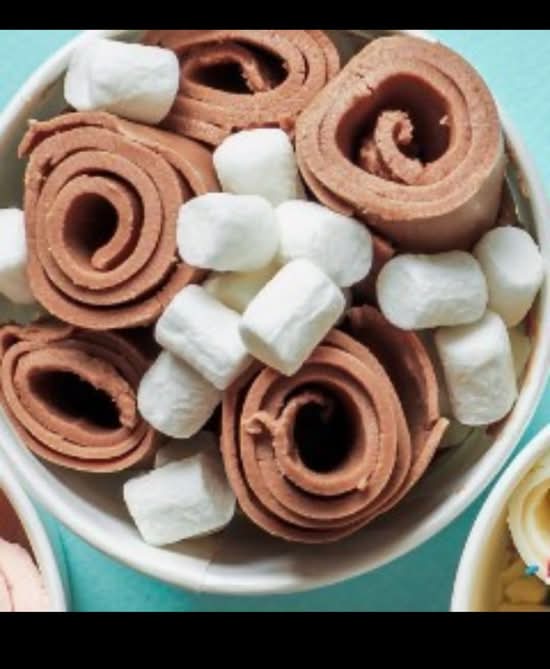Oreo Brownie Rolled Ice Cream
