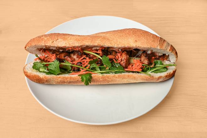 1. Bánh Mì Poulet Grillé