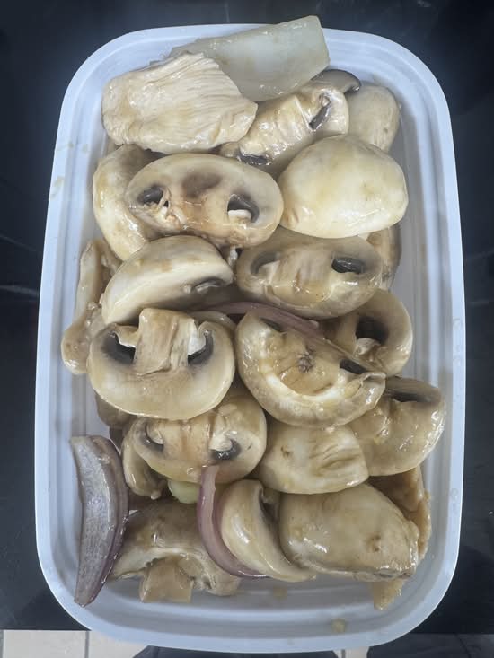 Moo Goo Gai Pan