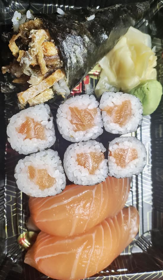 Salmon Lover Lunch