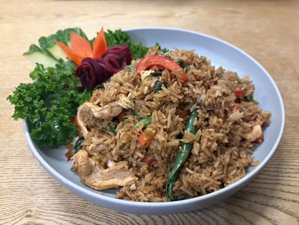 Kaprao Fried Rice (Holy Basil Fried Rice)