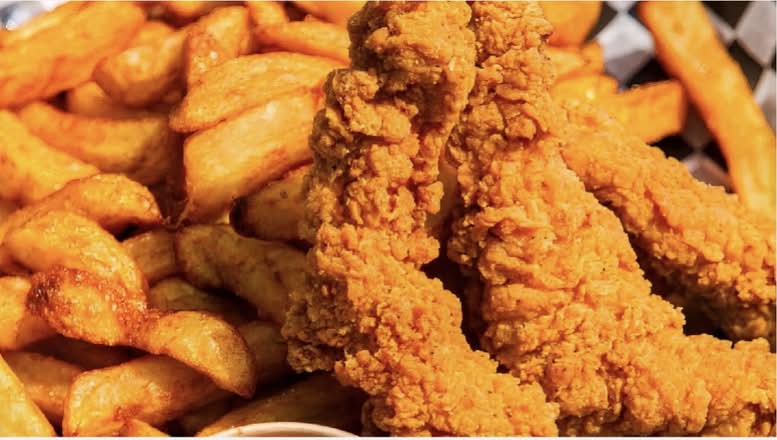 Doigts de poulet/Chicken tenders n chips