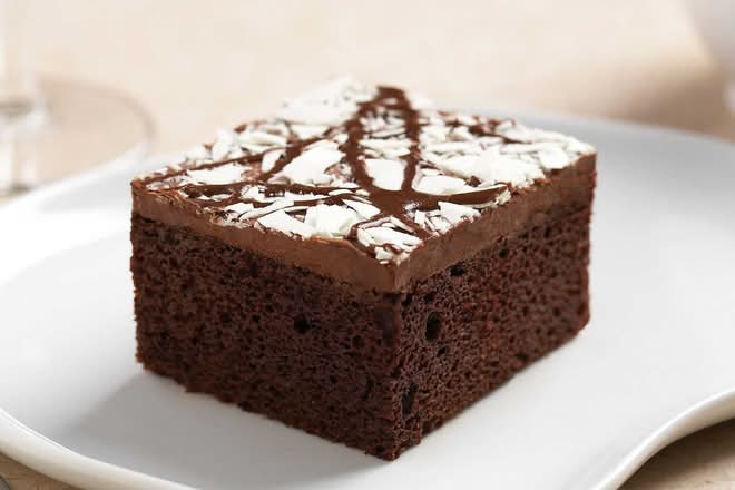 Triple Chocolate Fudge Cake