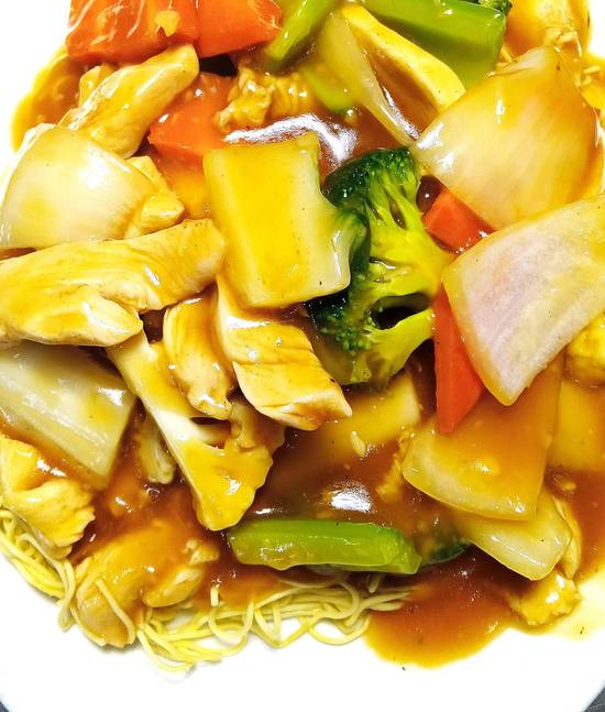 Cantonese Chicken Chow Mein
