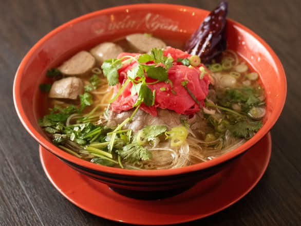 B1. Pho Special Beef Noodle Soup