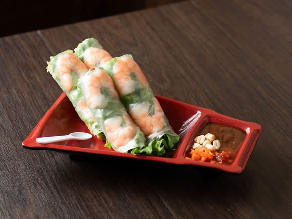 A3. Fresh Salad Rolls (4pcs)