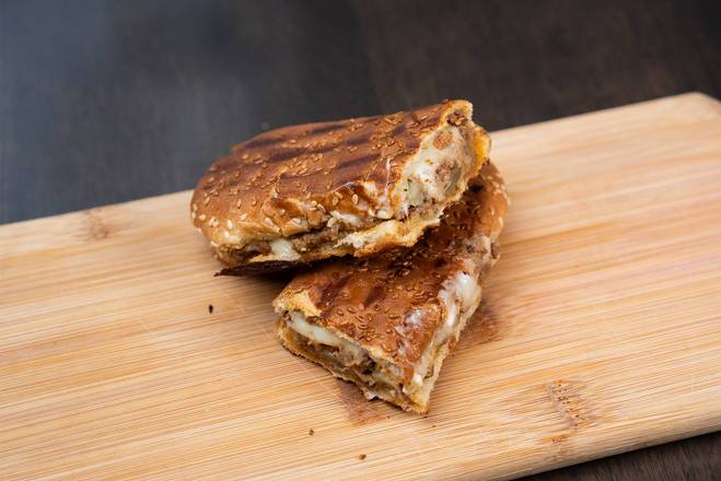 Sujuk Sandwich