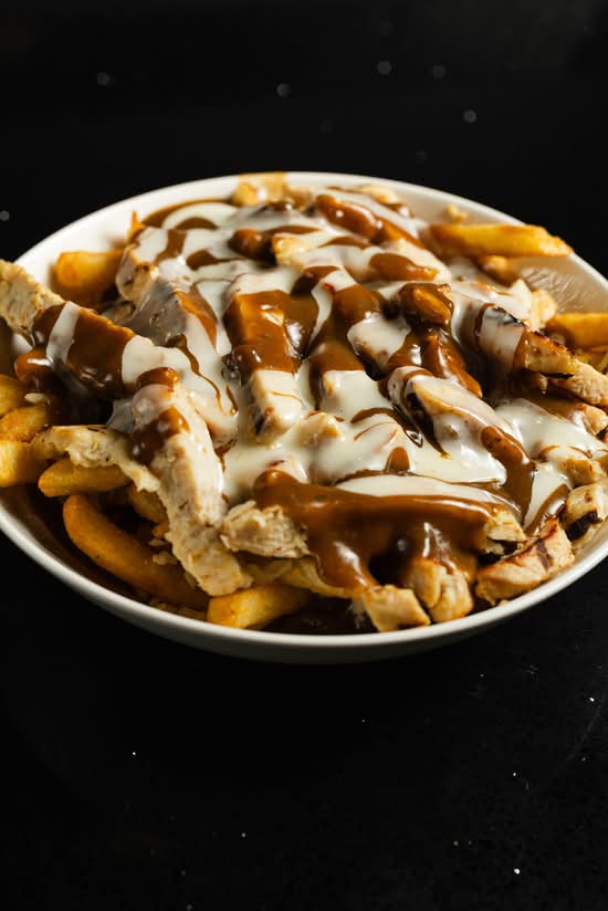 Large Chicken Poutine