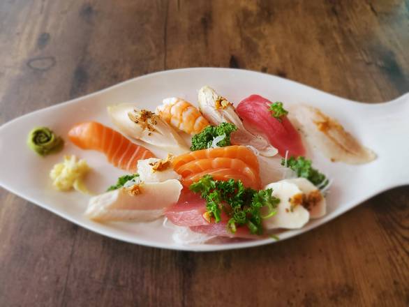 Sushi & Sashimi Lunch