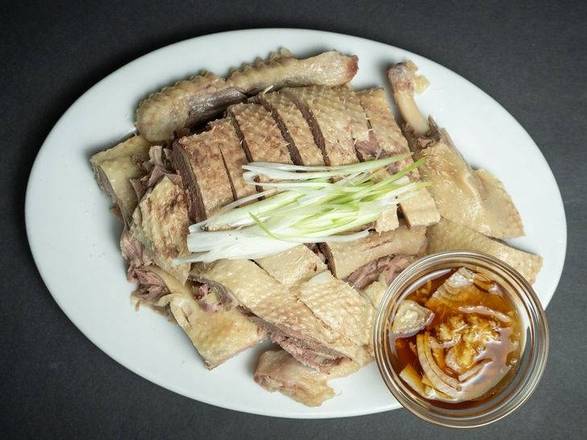 Ngan Chặt - Vịt Xiêm - Steamed Muscovy Duck (half)