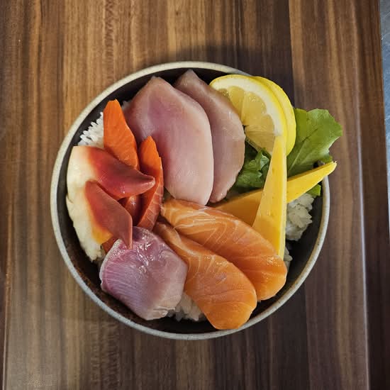 Deluxe Chirashi Don