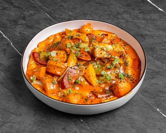 Mala Rose Tteokbokki (마라 로제 떡볶이)