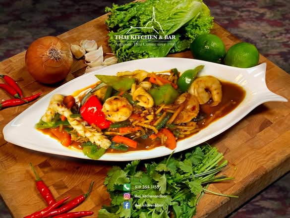 Spicy Seafood (Pad Ped Talay)