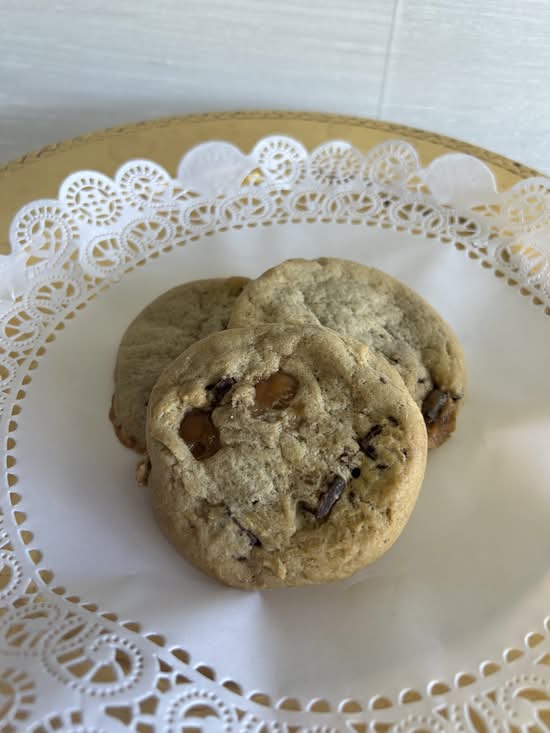 Salted Caramel Chocolate Chunk: 6 pack