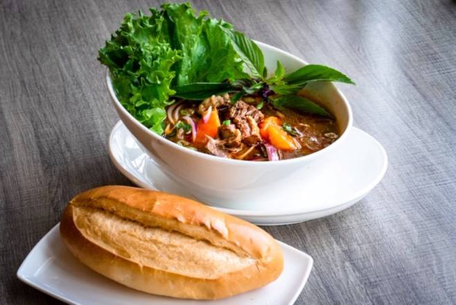 S4. Bo Kho / Beef Stew