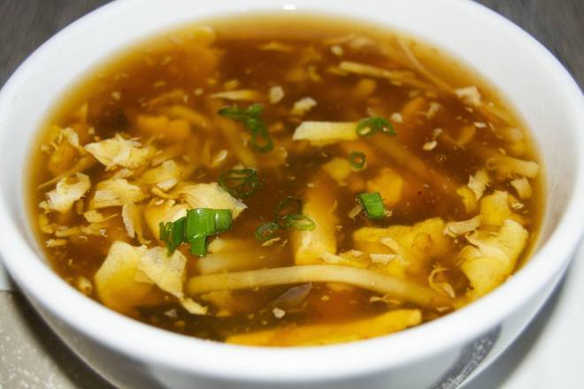 S2. Soupe aigre et piquante / Hot and sour soup