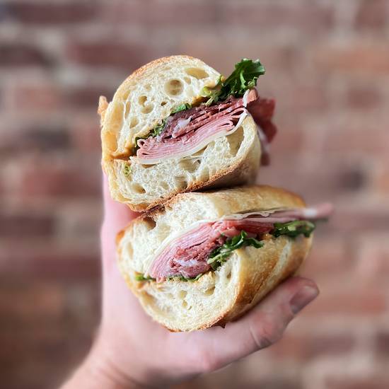 Sandwich Italien et Provolone / Italian and Provolone Sandwich