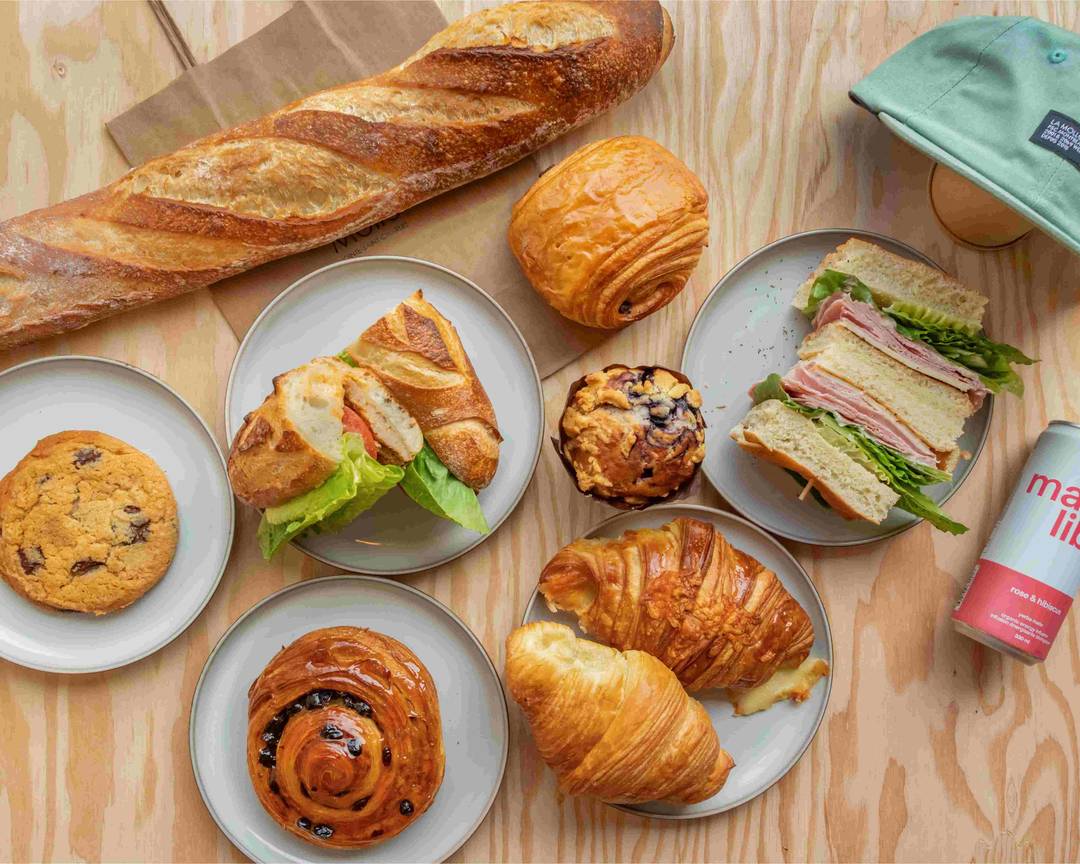 Mollo Boulangerie - Lab cover