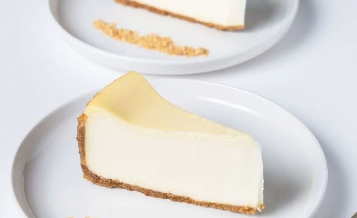 Cheesecake Factory Classic Cheesecake