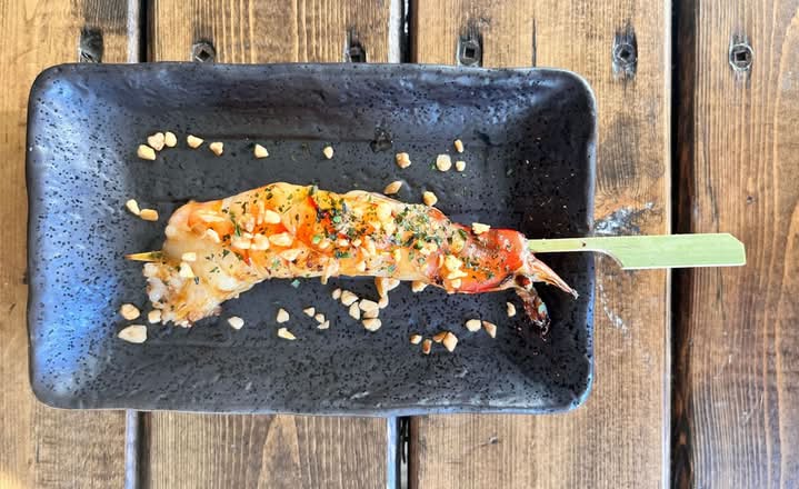 Jumbo Garlic Prawn(1 skewer)