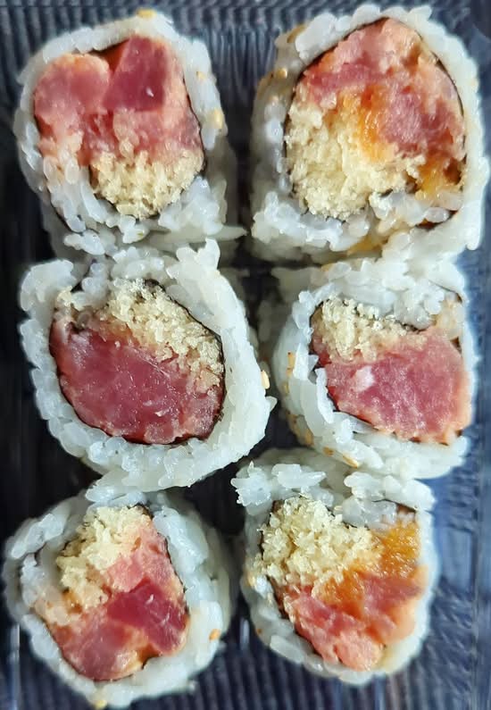 66. Spicy Tuna Roll